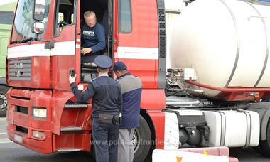 Restricţii de circulaţie pentru camioane, în Ungaria, unde vineri este sărbătoare naţională
