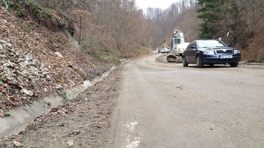Drumul către Sarmizegetusa Regia, închis după ce o porţiune s-a surpat în urma ploilor, va fi redeschis