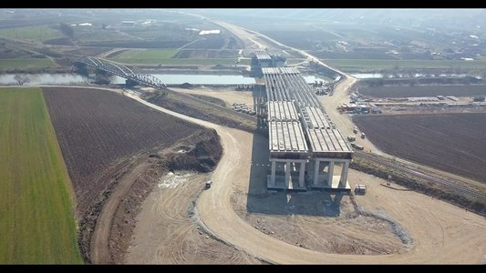 Asociaţia Pro Infrastructură, despre tronsonul Cheţani - Iernut al A3: Deşi este un obiectiv extrem de greu de îndeplinit, lotul de 17,9 km are şanse teoretice să fie inaugurat în 2019. VIDEO