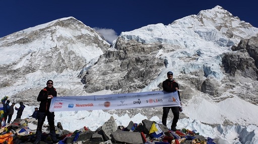 Românul plecat în Himalaya pentru cauza copiilor în dificultate, într-o gală caritabilă alături de Inna şi Irina Rimes