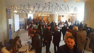 ANOFM: Peste 29.400 de locuri de muncă vacante la nivel naţional,cele mai multe pentru agent de securitate