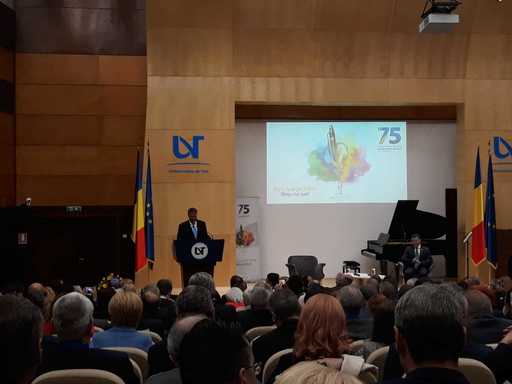 Iohannis: La noi, hoţii s-au cocoţat în vârful statului; plagiatul e o formă de hoţie, dacă este tolerată, concluzia politicienilor e că se poate şi mai mult