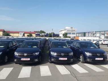 Ministerul Justiţiei anunţă că a dotat parcul auto al instanţelor şi pe cel propriu cu 241 de autoturisme