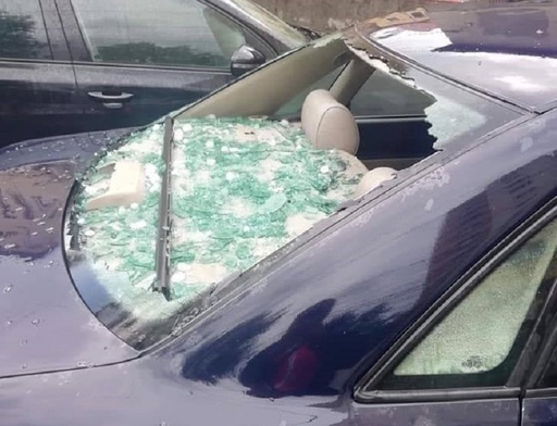 IGSU: Efecte ale ploilor torenţiale în 28 de localităţi din şase judeţe; pompierii au intervenit pentru evacuarea apei din zeci de locuinţe, curţi, beciuri şi străzi; grindina a afectat peste o sută de acoperişuri şi 255 de maşini
