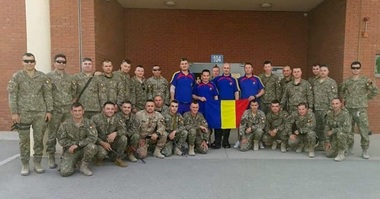 Unul dintre cei cinci militari răniţi în 24 mai în Afganistan a fost transportat în Germania

