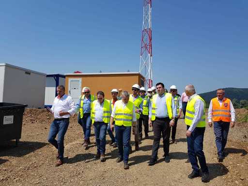 Cuc: Domnul Neaga a avansat un număr de 180 de kilometri de autostradă, dar am constatat că estimarea este un pic greşită