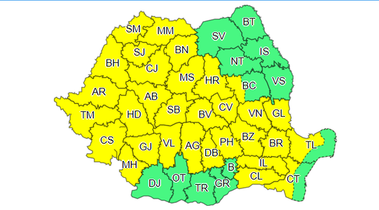 Cod galben de furtuni temporare în 31 de judeţe, până la ora 22.00; se vor înregistra averse, descărcări electrice şi căderi de grindină