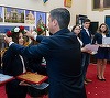 Primarul Iaşiului către elevii cu media 10 la Evaluare şi Bac: Pe voi ne bazăm, voi veţi conduce România