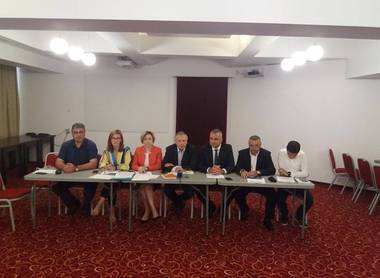 Front comun la Iaşi între PNL, USR, PLUS, PMP şi asociaţiile civice pentru autostrada Iaşi - Târgu Mureş. Va fi sesizat Avocatul Poporului