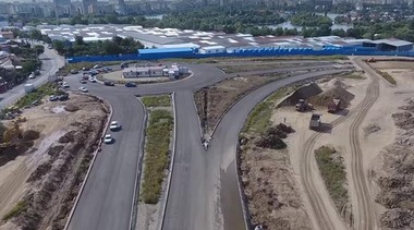 Lucrări pentru realizarea reţelei de canalizare pluvială pe Şoseaua Petricani din Bucureşti; circulaţia va fi restricţionată pe o bandă până în 13 septembrie