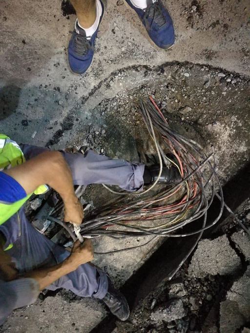 Lucrări de modernizare a sistemului de semaforizare, în zona Piaţa Victoriei