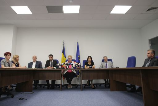 Avocatul Poporului spune că schimbările privind organizarea STS nu rezolvă chestiuni precum modul în care se fac angajările şi se derulează activitatea la serviciul 112