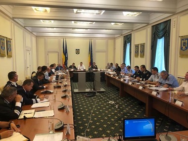 Mihai Fifor, întâlnire cu sindicaliştii din Poliţie pe tema Statutului Poliţistului. Discuţiile au vizat propunerea ca şefii să aibă un mandat limitat