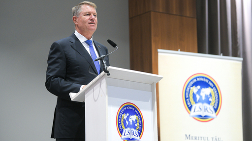 Iohannis: Miniştrii pe care PSD i-a perindat la Ministerul Educaţiei nu au rezistat tentaţiei păguboase de a face politici educaţionale după ureche, cu mici modificări haotice aduse cel puţin lunar