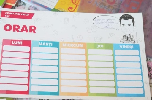 Orare de la primarul sectorului 5 pentru elevi: Să te uiţi în calendar/C-ai şanse s-ajungi primar. Consiliul Municipal al Elevilor Bucureşti solicită depolitizarea educaţiei şi stoparea difuzării de materiale electorale în şcoli şi grădiniţe