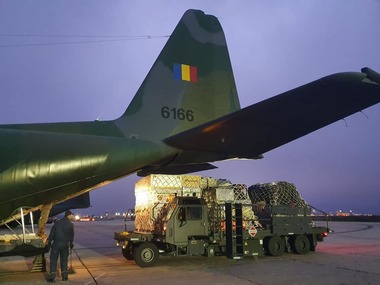 România continuă acordarea asistenţei umanitare Albaniei şi va trimite corturi, saci de dormit, paturi, pături, saltele şi cearşafuri

