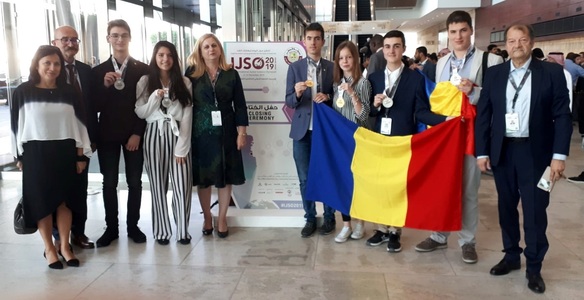 Două medalii de aur şi patru medalii de argint, obţinute de elevii români la Olimpiada Internaţională de Ştiinţe pentru Juniori 2019


