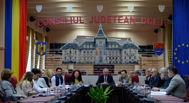 Consiliul Judeţean Dolj doreşte realizarea unui nou terminal de pasageri la Aeroportul din Craiova, după depăşirea, în premieră, a pragului de 500.000 de pasageri