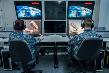Instruire a militarilor români, prin simulare, pentru noile sisteme Patriot - FOTO