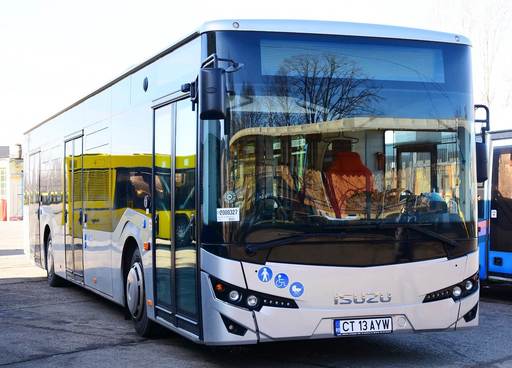 Constanţa: Primăria introduce, de săptămâna viitoare, autobuze pentru elevi şi preşcolari, pe trei trasee