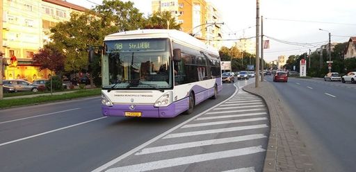 Timişoara: Dispozitive de dezinfecţie în mijloacele de transport în comun şi în şcoli. Primăria va monta 10 containere şi va cumpăra alte 10 pentru carantină