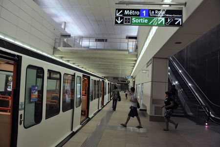 Bode: Încercăm să găsim măsuri de fluidizare a accesului la staţia de metrou şi la ieşirea din staţia de metrou