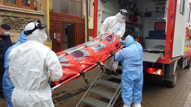 Tulcea: Un bărbat de 48 de ani, care s-a întâlnit cu un prieten venit din Italia, suspect de infectare cu coronavirus 