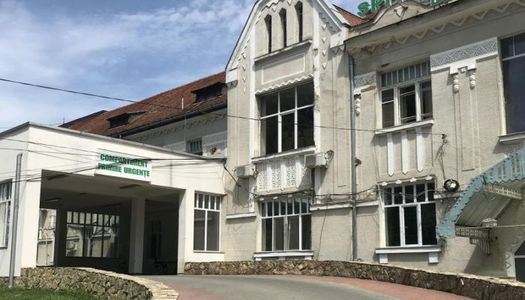 UPDATE - IGPR: Informaţia conform căreia dezinfectantul care ar fi trebuit să ajungă la spitale din Timiş şi Hunedoara a fost furat în timpul transportului, negată atât de reprezentanţi ai firmei furnizoare, cât şi de reprezentanţi ai Spitalului Lugoj