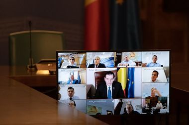 Orban: Solicit AJOFM-urilor să se pregătească pentru aplicarea Ordonanţei prin care am decis plata şomajului tehnic din bugetul fondului de şomaj
