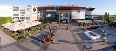 Băneasa Shopping City îşi întrerupe activitatea în perioada 23 martie – 16 aprilie; rămân deschise hypermarketul Carrefour şi farmaciile