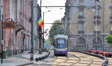 Angajaţii Spitalului de Boli Infecţioase din Timişoara au gratuitate pe transportul in comun în oraş
