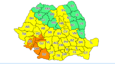 Meteorologii au actualizat avertizările cod galben şi cod portocaliu – Viscol, ninsori şi strat consistent de zăpadă, până joi, la ora 10.00/ Vremea se va menţine deosebit de rece pentru ultima decadă a lunii martie