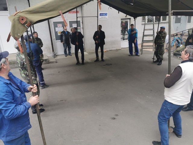 MApN: Doi angajaţi ai Spitalului Militar din Focşani, confirmaţi cu coronavirus/ Spitalul se închide pentru 48 de ore, mai puţin Unitatea de Primiri Urgenţe