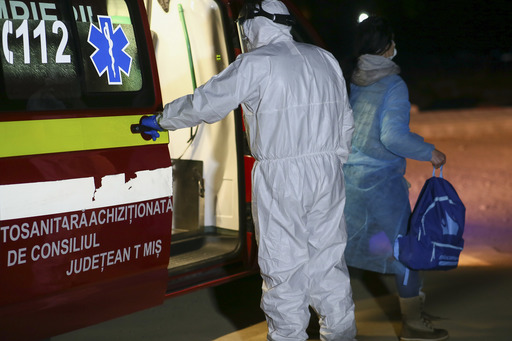 Trei angajaţi ai unor spitale din Galaţi, infectaţi cu coronavirus