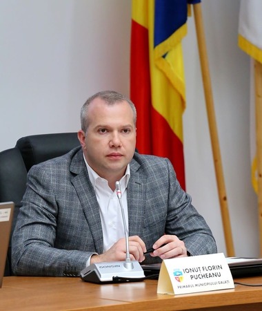 Primarul din Galaţi îşi donează salariul aferent lunii martie, pentru cumpărarea de materiale sanitate de către spitale/ Consiliul Local a alocat banii pentru cumpărarea a 14 ventilatoare 