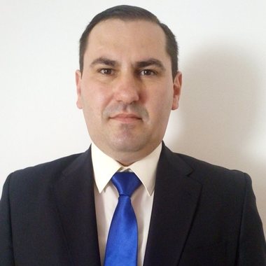 Declaraţiile pe propria răspundere necesare pentru ieşirea din locuinţă se vând cu un leu la magazinele dintr-o comună din Vrancea / Primarul le cere oamenilor să nu facă speculă cu acestea: Ele sunt gratuite şi aşa trebuie să rămână
