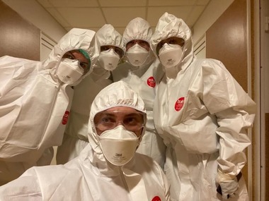 Medici din Timişoara şi Craiova, detaşaţi la Arad şi Deva pentru a asigura implementarea planului de măsuri împotriva coronavirusului