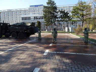 O echipă medicală de la Spitalul Militar din Cluj-Napoca a fost detaşată la Spitalul Judeţean Suceava, pentru două săptămâni, pentru a asigura continuitatea asistenţei medicale