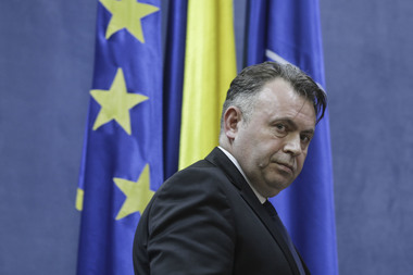 Tătaru: Până la 1 iunie ne aşteptăm la 10.000 de cazuri, urmând ca, odată cu a doua jumătate a lunii mai, să vedem o scădere progresivă a numărului de cazuri noi/ Este un număr care poate fi modificat agresiv de nerespectarea anumitor condiţii