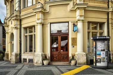 Primăria Sibiu, despre cazul asistentei de la ATI hărţuite de vecinii săi: Incidentul a avut loc în comuna Loamneş/ Municipiul Sibiu a excelat prin comunitatea sa tolerantă, deschisă şi solidară în momente de criză 