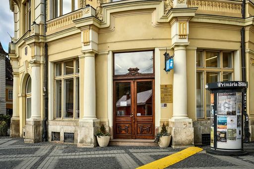 Primăria Sibiu, despre cazul asistentei de la ATI hărţuite de vecinii săi: Incidentul a avut loc în comuna Loamneş/ Municipiul Sibiu a excelat prin comunitatea sa tolerantă, deschisă şi solidară în momente de criză 