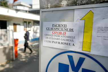 Galaţi: Numărul bătrânilor care au murit la azilul privat a ajuns la şase/ Nelu Tătaru: Trebuie să izolăm focarul, să-l asanăm şi să poată continua activitatea