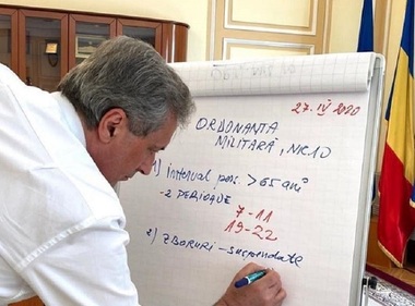 Vela: Persoanele peste 65 de ani pot ieşi din casă în intervalele 7:00 - 11:00, şi 19:00 - 22:00 pentru cumpărături, pentru a plimba animalele sau în alte situaţii / Suspendarea unor zboruri, prelungită / TEXTUL ORDONANŢEI MILITARE - VIDEO