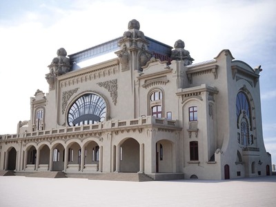 Lucrările la  Cazinoul din Constanţa au început - Sunt demolate în prezent elementele adăugate ulterior construcţiei. Va fi demolată şi o scară construită după 1986, care nu a respectat stilul Art Nouveau  
