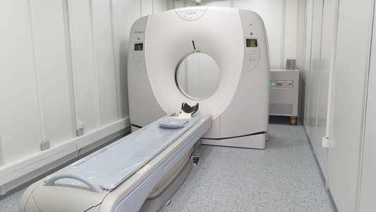 Computer tomograf ultraperformant, cu un soft special care permite depistarea pe loc a infectării cu COVID-19, la Institutul ”Matei Balş”/ Scanarea se realizează într-un minut şi nu presupune interacţiunea medicului cu pacientul