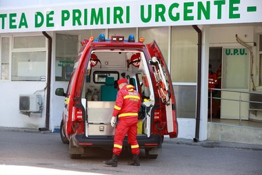 Medic de la Secţia Obstretrică-Ginecologie a Spitalului Municipal din Râmnicu Sărat, depistat cu coronavirus