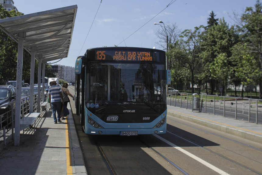 Banda unică pentru tramvaie şi autobuze, inaugurată în Bucureşti/ Firea: Călătorii ajung mai repede la destinaţie cu 30% - FOTO/ VIDEO