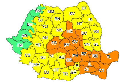 Cod portocaliu de vijelii, ploi torenţiale, descărcări electrice şi grindină, în sudul şi estul Transilvaniei, în zona Carpaţilor de Curbură, local în Muntenia şi în cea mai mare parte a Dobrogei/ În celelalte zone va fi Cod galben