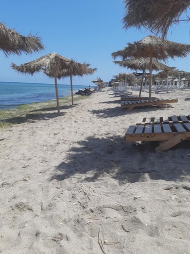 Beach-barurile cu program non-stop din Vama Veche vor difuza doar muzică ambientală în weekend, iar volumul va fi coborât 