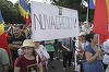 UPDATE - Protest fără măşti de protecţie în Piaţa Victoriei, faţă de ”dictatura sanitară”/ Participanţii strigă ”Vrem eliberare, nu carantinare”/ 13 persoane au fost amendate de jandarmi/ Mesajul lui Raed Arafat pentru protestatari - FOTO/ VIDEO